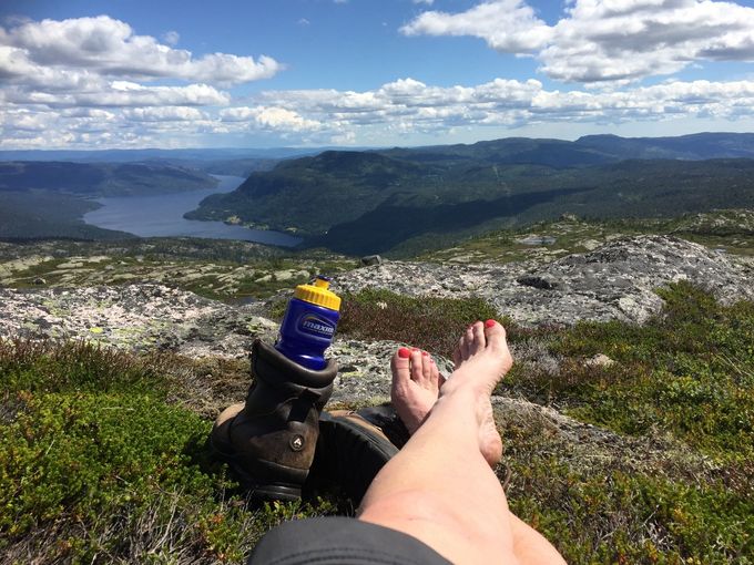 Pust i bakken på toppen av Kollingane :-) 